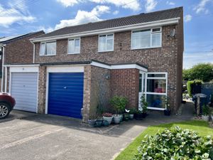 Photo 13- click for photo gallery